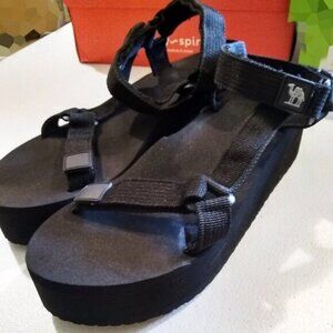 Black Camel Wedge Platform Sandals - Adjustable Straps Sz 8.5